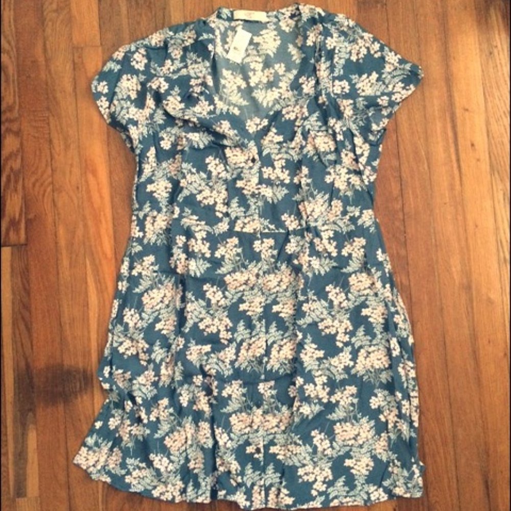 LOFT Plus Floral Button Flutter Dress Size 16